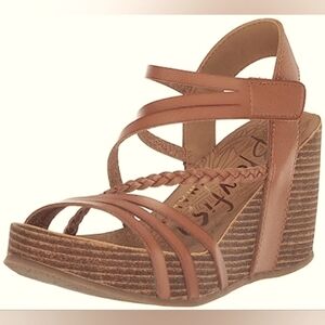 New Blowfish Malibu Heidi Wedge Sandal with Multi Strap, Tan Arabian Sand, 10